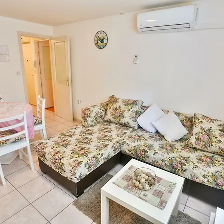 Apartman Dijana *
